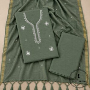 Regal Charm: Fine Katan Silk with Intricate Embroidery